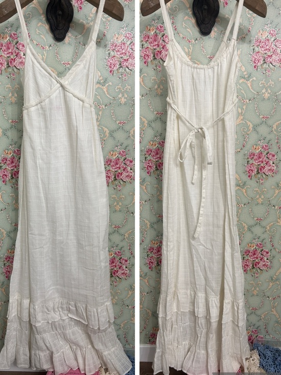 Max Studio Dresses & Skirts - $128🌺🌸NWT🌸🌺 VINTAGE 100% cotton spaghetti strap dress fully lined SIZE Med-Large